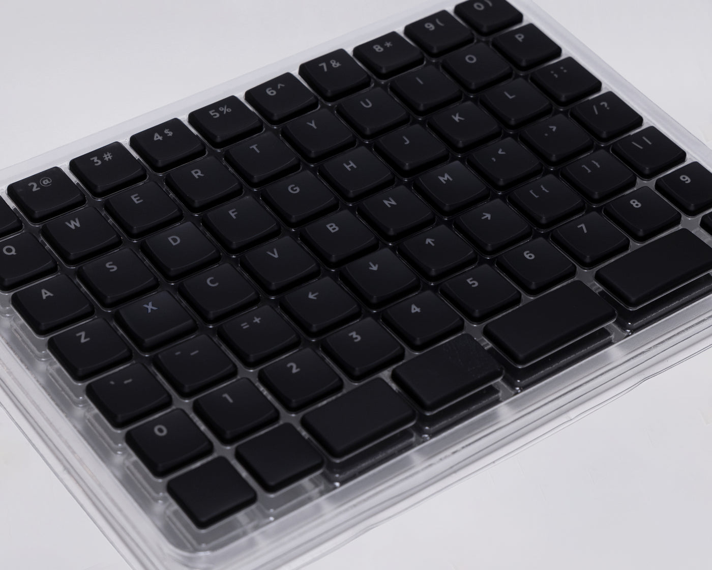 MBK Legend‡ Glow R2 Black